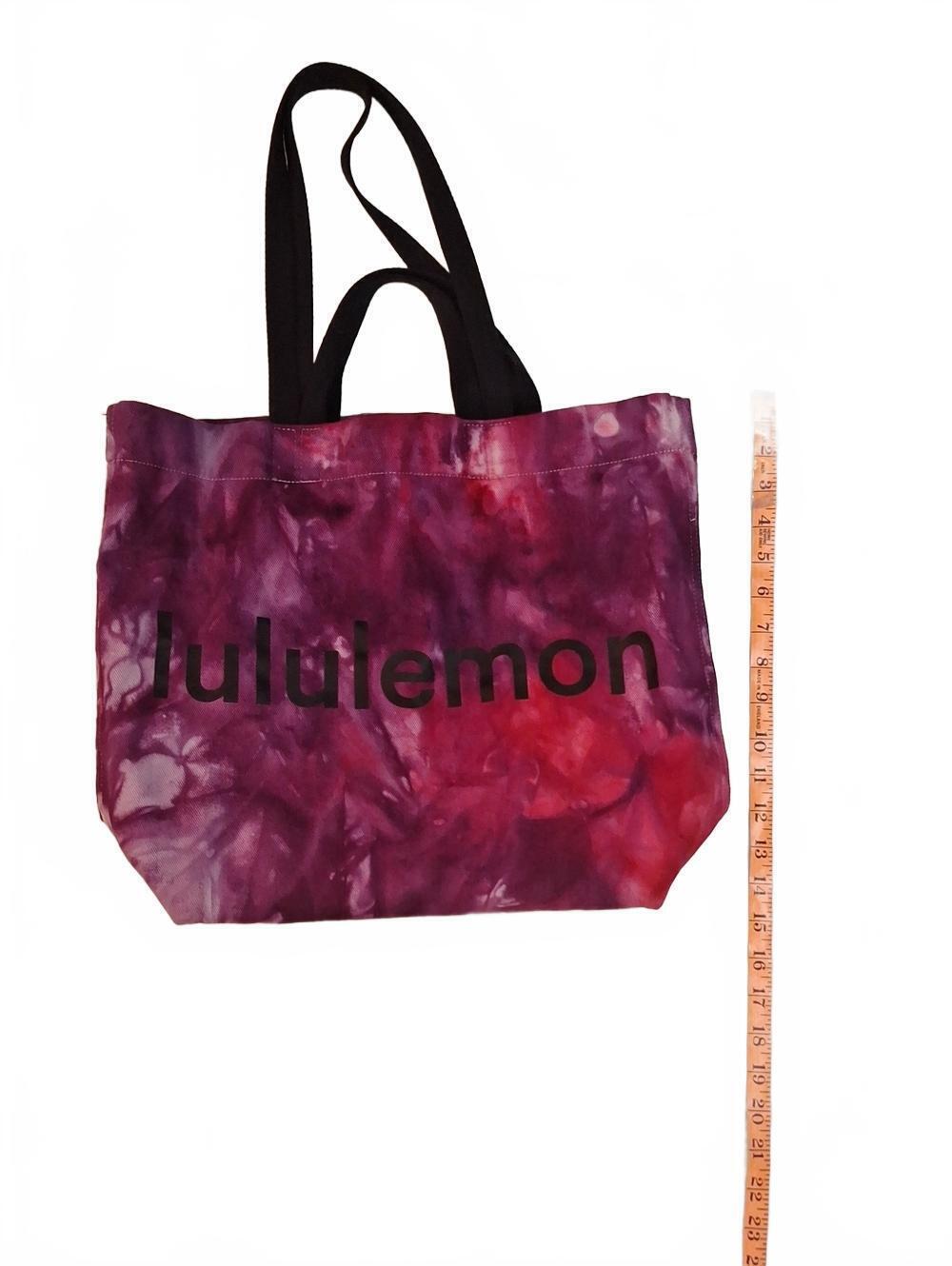 Lululemon Tie Dye Tote Bag - Picture 5 of 5